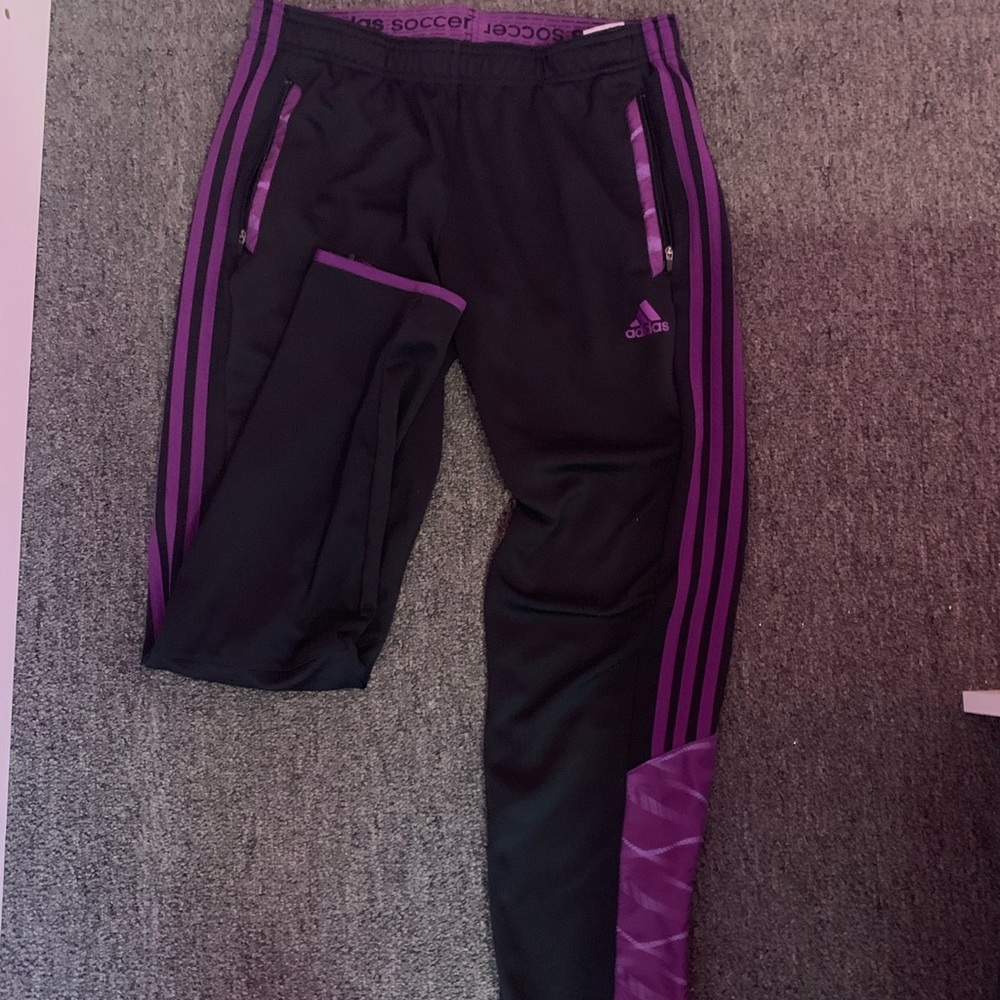 Adidas soccer pants size M